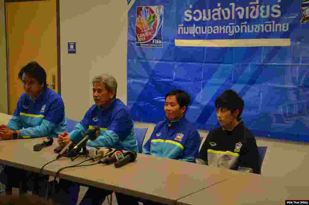 Thai Women World Cup Press Conference 10