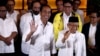 Pasangan Capres Joko Widodo dan Cawapres Ma'ruf Amin bersama koalisi pendukungnya di Jakarta (17/4). 