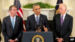 President Barack Obama, with Vice President Joe Biden, right, and Defense Secretary Ash Carter, speaks about Afghanistan, Thursday, Oct. 15, 2015.