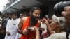 Indian Yoga Guru Ends Hunger Strike