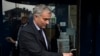 Jose Mourinho quitte le tribunal dans le nord de Londres, Angleterre, le 7 juin 2016