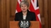 PM Inggris Theresa May memberikan pernyataan di kantornya di Downing Street, London, Rabu (20/3). 