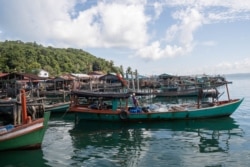 Fishing boats dock in King Island, Kirisakor District, Koh Kong province, Cambodia, August 21, 2020. (Tum Malis/VOA Khmer)