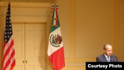 Felipe Calderon en la cátedra "Kissinger" (fotografía cortesía: Karla Tenorio)