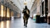 Bỉ hạ mức báo động khủng bố ở Brussels