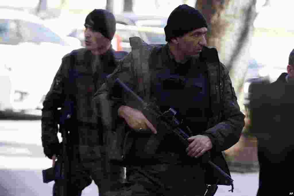 Police patrol at the historic Sultanahmet district after an explosion in Istanbul, Jan. 12, 2016.