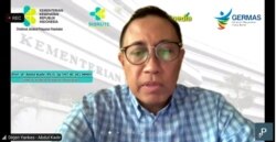 Direktur Jenderal Pelayanan Kesehatan, Kementerian Kesehatan RI, Abdul Kadir (VOA/Petrus Riski).