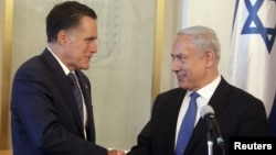 PM Israel Benjamin Netanyahu (kanan) merupakan teman dekat dan lebih mendukung Capres Mitt Romney dalam pilpres AS yang baru saja berakhir (foto: dok).