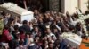 قاہرہ: دہشت گردی کے شکار سات قبطی مسیحیوں کی تدفین