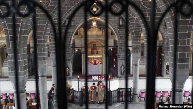 Restorasyon sonrası kilise ibadete açılmıştı