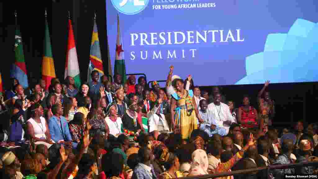 YALI 2015 : 500 jeunes leaders africains reçus par Barack Obama du 3 au 5 août 2015.