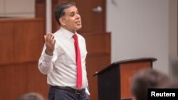 Judge Amul Thapar speaks to law students at Vanderbilt Law School in Nashville, Tenn., Jan. 10, 2017.