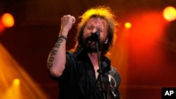 Ronnie Dunn performs at the Academy of Country Music Concerts at Fremont Street Experience in Las Vegas, April 2, 2011