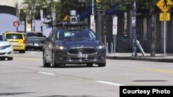Uber, saingan Lyft, telah mencoba kendaraan tanpa sopir di kota Pittsburgh, AS (foto: ilustrasi).
