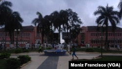 Protestos de alunos perto da sede do Governo de Uíge, Angola (Foto de Arquivo)