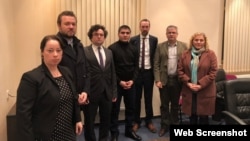 Diplomatlar Mehman Hüseynovla görüşüb (Foto Trend.az saytından götürülüb)