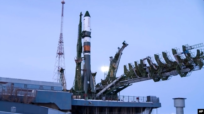 سفینۀ سیوز روسی قرار بود فضانوردان را به ایستگاه بین المللی فضایی انتقال دهد