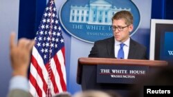 Juru bicara Jay Carney dalam konferensi pers di Gedung Putih, Washington (10/5). 