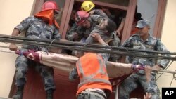 Nepal Earthquake Devastation, Rescue Begins