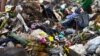 Los residuos plásticos son un problema real en muchos países pobres. 