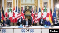 英国伦敦兰开斯特宫，英国财政大臣苏纳克在七国集团领导人峰会前的七国集团财政部长会议上发言（2021年6月4日）。