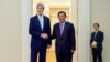 Ông Kerry thảo luận với Thủ tướng Hun Sen về nhân quyền, thương mại