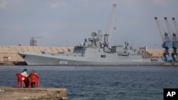 Фрегат «Адмирал Григорович» пришвартован в Порт-Судане, Судан, 28 февраля 2021