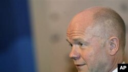 Britain's Foreign Secretary William Hague arrives at the Libya Contact Group meeting in Doha, Qatar, April 13, 2011 (file photo)