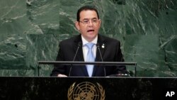Presiden Guatemala Jimmy Morales berpidato di hadapan sidang Majelis Umum PBB ke-73, di markas PBB di New York, 25 September 2018.