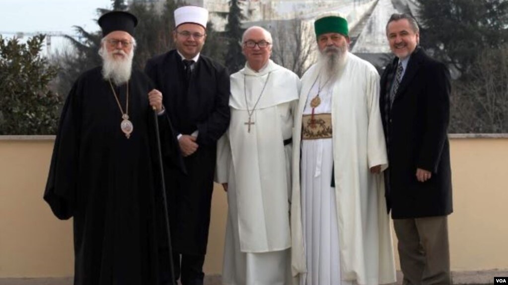 Krerët e bashkësive fetarë, thirrje për hapjen e negociatave me Shqipërinë