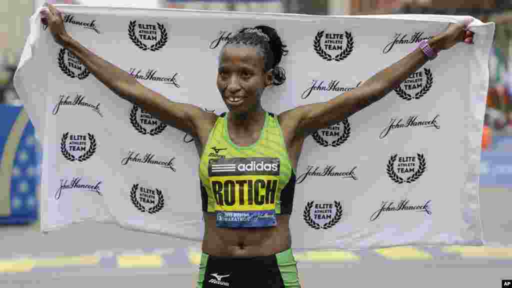 Caroline Rotich da Kenya.