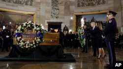 Церемония прощания с Билли Грэмом на Капиталийском холме. Вашингтон. 28 февраля 2018 г.