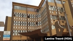 Le ministère de la Fonction publique, Ouagadougou, le 19 septembre 2019 (VOA/Lamine Traoré)