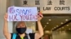 香港抗争者王婆婆被拘押中国14个月后再次上街 坚持讲真话抗争