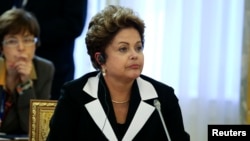 Brazil's President Dilma Rousseff is seen at a working session of the G20 Summit in Strelna near St. Petersburg, September 5, 2013. REUTERS/Sergei Karpukhin (RUSSIA - Tags: POLITICS) - RTX138C8