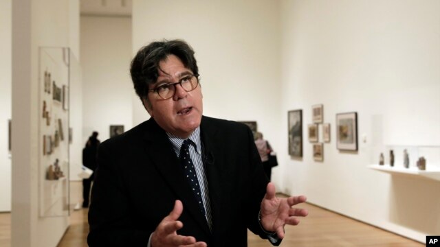 Luis Pérez-Oramas, curador de la exhibición sobre Joaquín Torres-García.