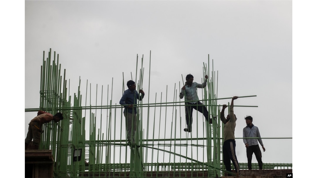 Mumbai Chawl Tenements Helped Build the Megacity. But They Are