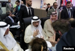 Saudi Arabia's Oil Minister Khalid al-Falih talks to journalists at the beginning of an OPEC meeting in Vienna, Austria, June 22, 2018.