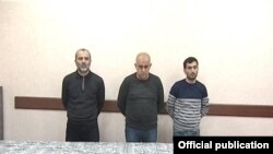 Polis “qara bazarda” dollar satanları saxlayıb 