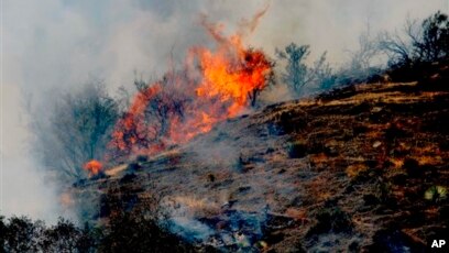 V Shtatah Crednego Zapada V Rezultate Tornado I Navodnenij Pogibli 12 Chelovek