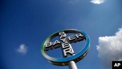La famacéutica alemana Bayer intenta adquirir la compañía estadounidense Monsanto.