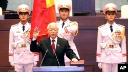 Tổng bí thư Nguyễn Phú Trọng tuyên thệ nhậm chức Chủ tịch nước Việt Nam vào ngày 23/10/2018. 