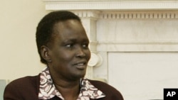 Rebecca Garang De Mabior, Janda pendiri Sudan Selatan saat berada di Washington, 10 Februadi 2006.(Foto: dok).