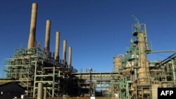 Une raffinerie de pétrole dans la ville de Ras Lanuf, au nord de la Libye, le 11 janvier 2017.