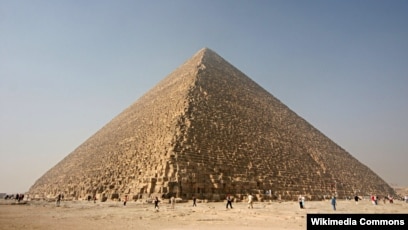 Decouverte Des Restes D Une Pyramide Vieille De 3 700 Ans En Egypte