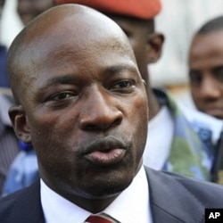Charles Ble Goude, recently named as the minister of youth and employment in Ivory Coast President Laurent Gbagbo's government, speaks at a news conference in Abidjan, 14 Dec 2010