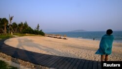 중국 하이난 섬 산야 해변.