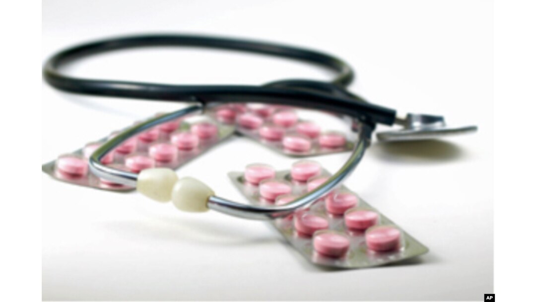 Researchers say women who take estrogen have a lower risk of breast cancer and no increased risk of blood clots or stroke, as reported in an earlier study.