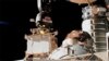 NASA lên tiếng vụ lỗ hổng bí ẩn trên tàu không gian