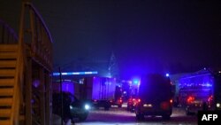 Los equipos de rescate llevan a cabo una operación de búsqueda en la mina de carbón de Listvyazhnaya en la región de Kemerovo, cerca de la ciudad de Belovo, después de un accidente el 25 de noviembre de 2021. (Foto: Alexander Patrin / AFP)